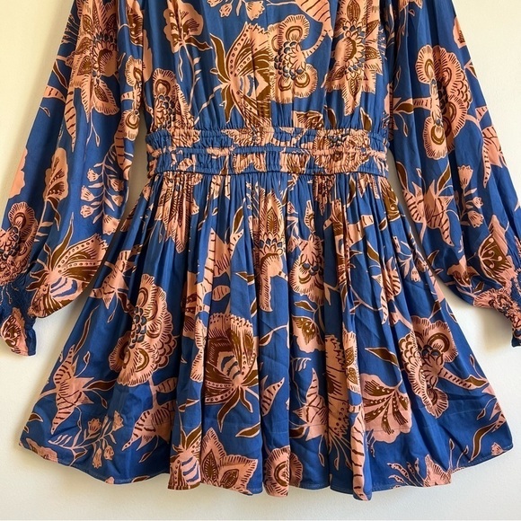 Omika Adele Dress in Sitara Azure - Picture 7 of 16